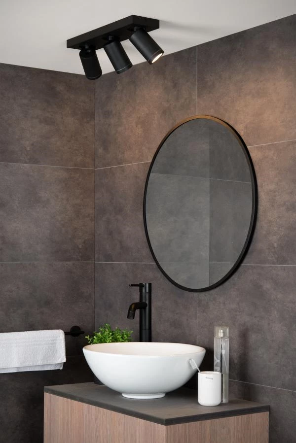 Lucide TAYLOR - Deckenstrahler Badezimmer - LED Dim to warm - GU10 - 3x5W 2200K/3000K - IP44 - Schwarz - Atmosphäre 5